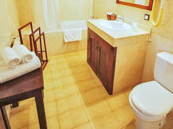 Finca Hotel Predio Son Serra 坎皮卡福特 外观 照片